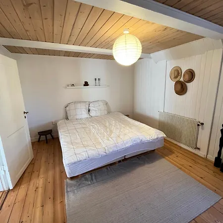 Charming House With Beautiful Views Semesterbostad *