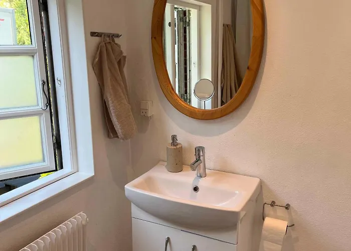 Charming House With Beautiful Views Дом отдыха