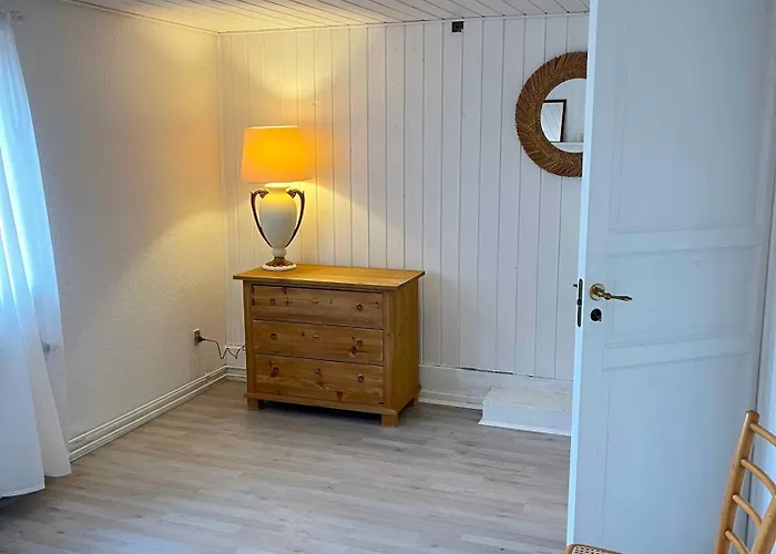 Charming House With Beautiful Views Дом отдыха *